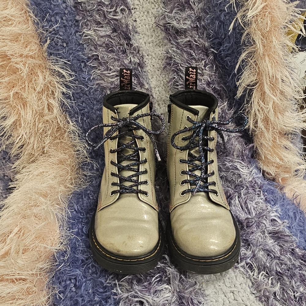 Doc Martin JUNIOR 1460 GLITTER LACE UP BOOTS